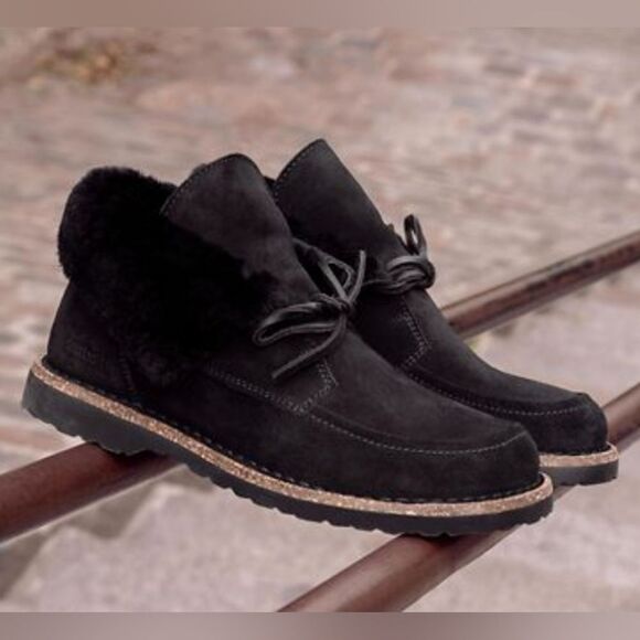 Birkenstock BAKKI Black Chic Edgy Feminine Sherpa Lined Suede Booties Size 40 - Picture 1 of 10